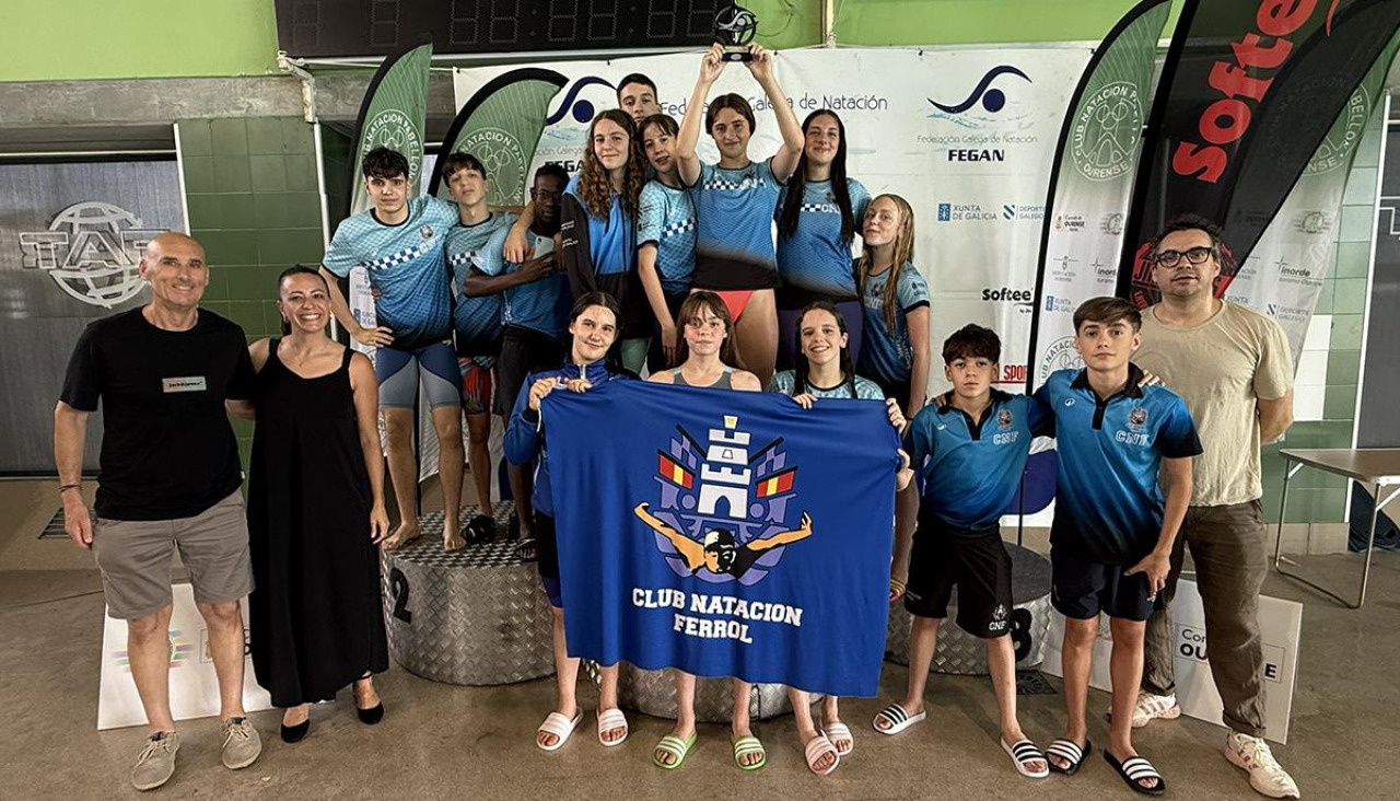 El Natación Ferrol, en el podio