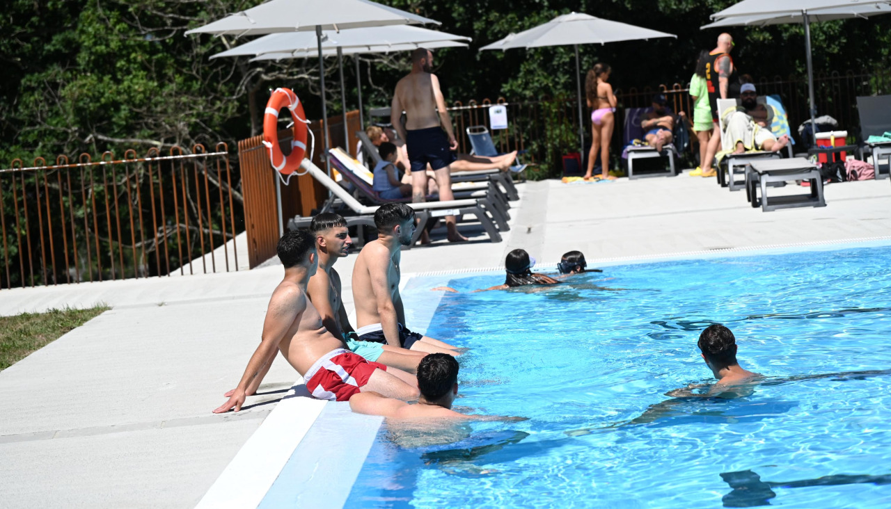 Nova piscina de Narón