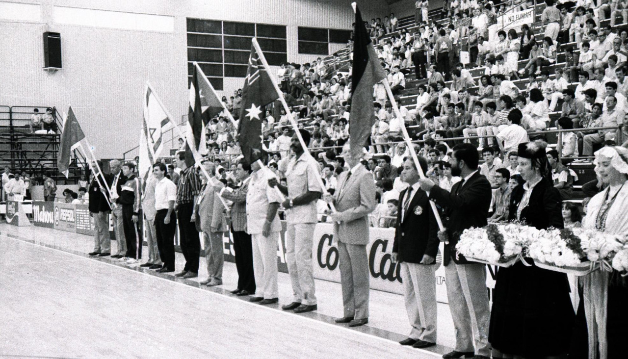 Ceremonia inaugural en el parqué el 5 de julio de 1986
