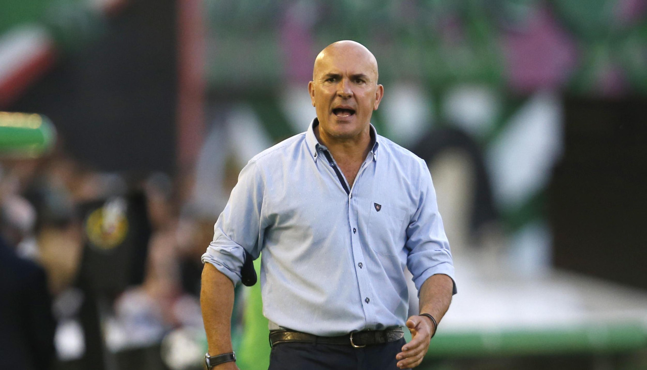 Luis César, durante un encuentro
