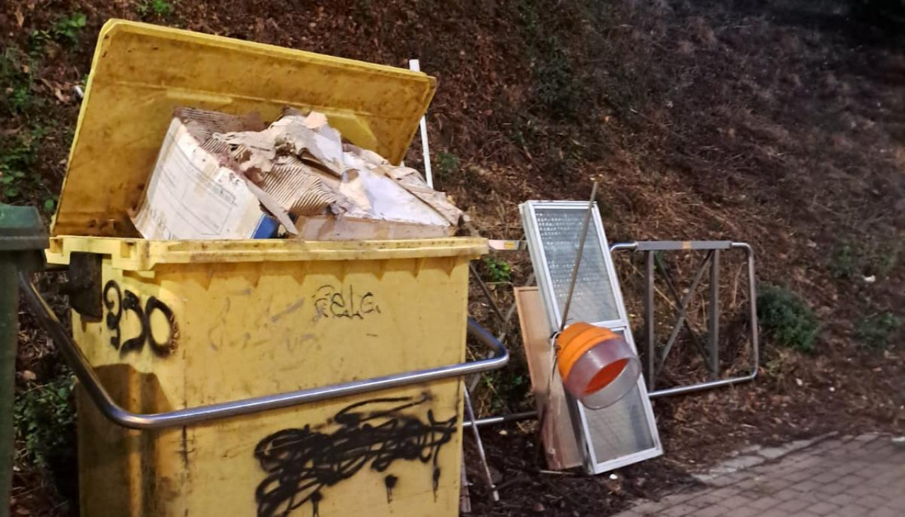 Residuos depositados en un contenedor inadecuado