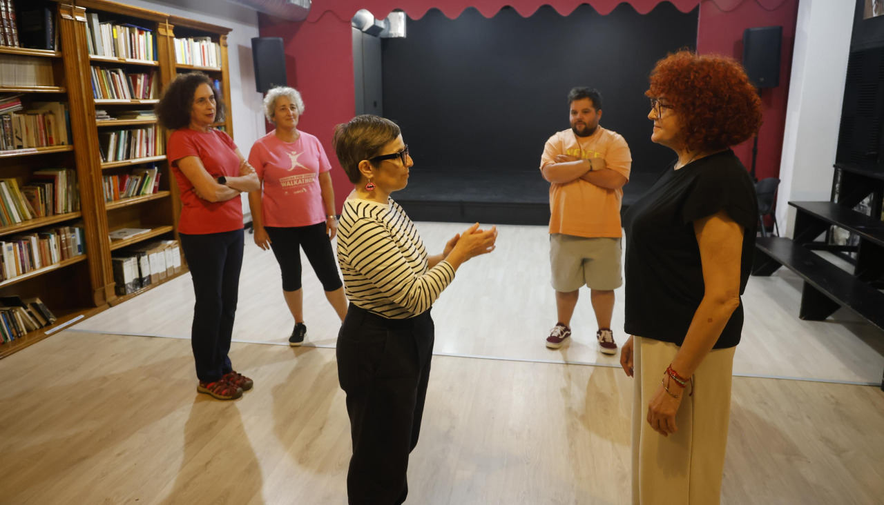 Helga Méndez Artábria teatro comunitario