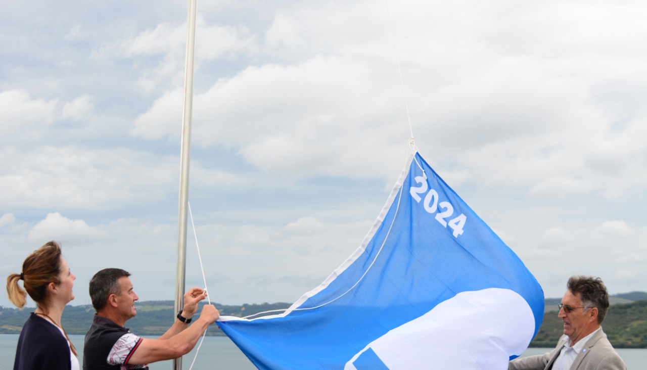 Izado Bandeira Azul 2 (1)