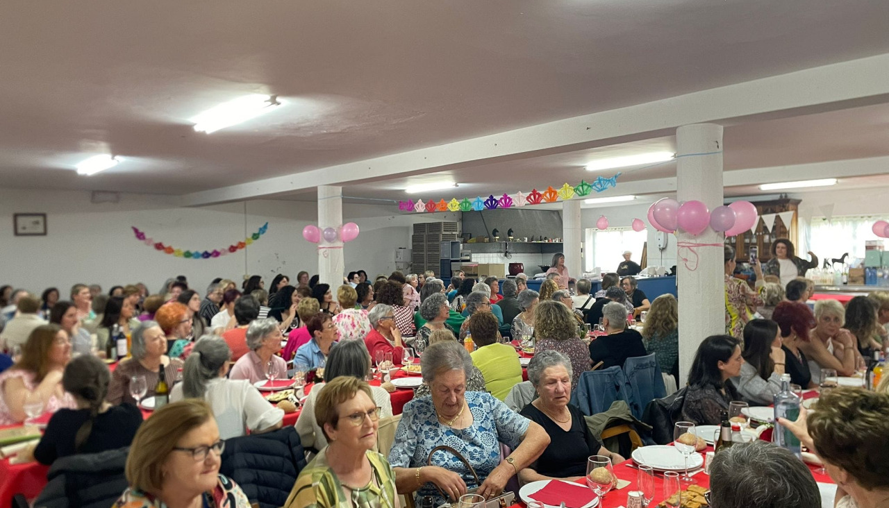 Xuntanza mulleres Magalofes (4)