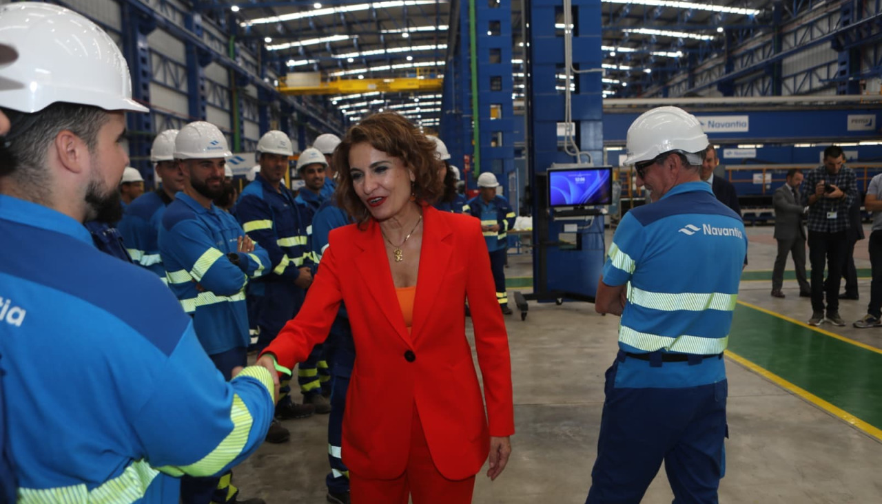 Montero, ayer, en la factoría de San Fernando