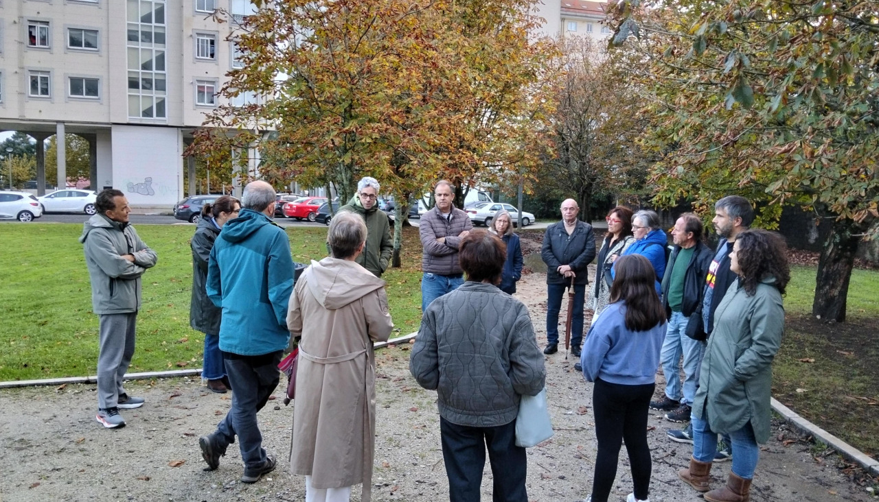La formación nacionalista recorrió con vecinos la zona