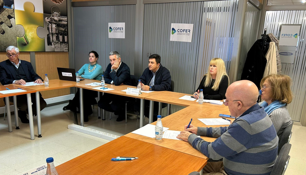 Reunión de la mesa de trabajo de Cofer con otros agentes