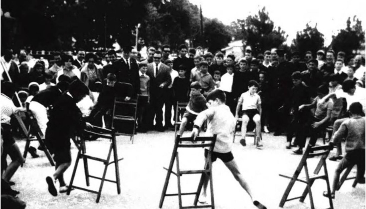 Momentos de las fiestas del Poboado das Veigas en la década de los 60