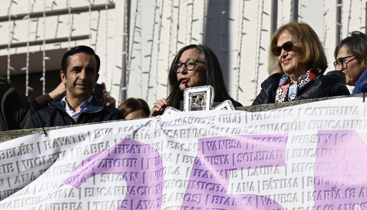 Manifestación Polo dereito ao tren