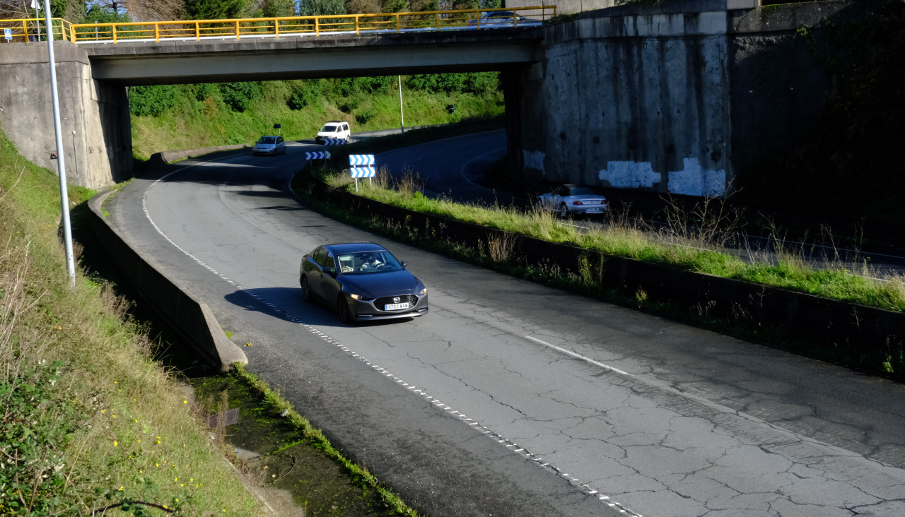 A Malata curva AP9 zoa de Joane