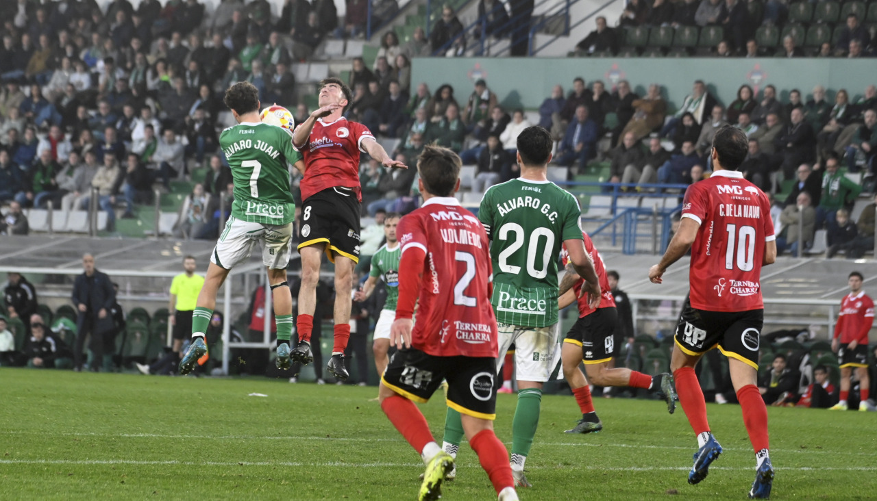 Fútbol. Racing de Ferrol contra Unionistas