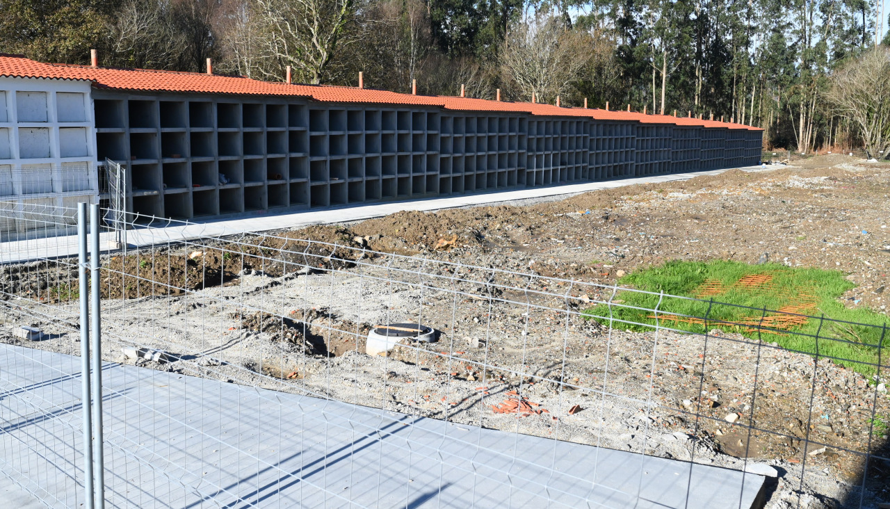 Obras cementerio de Catabois