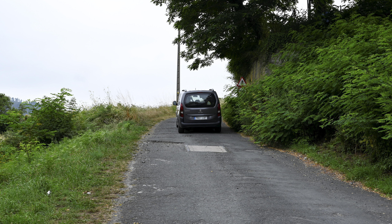 El servicio permanente de desbroces es una de las demandas históricas del rural