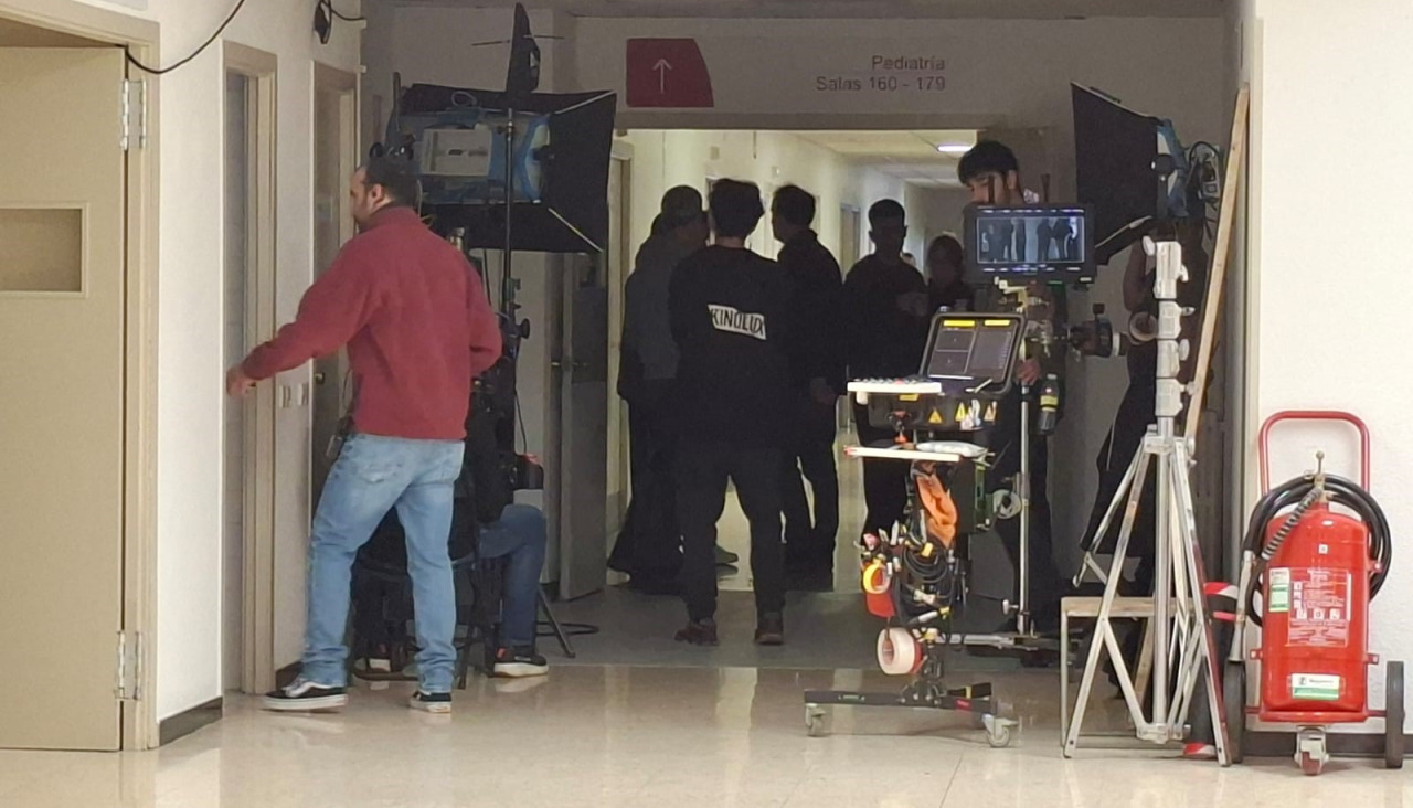 Rodaje de "Ardora", esta misma mañana de lunes en el hospital Ribera Juan Cardona, en Caranza