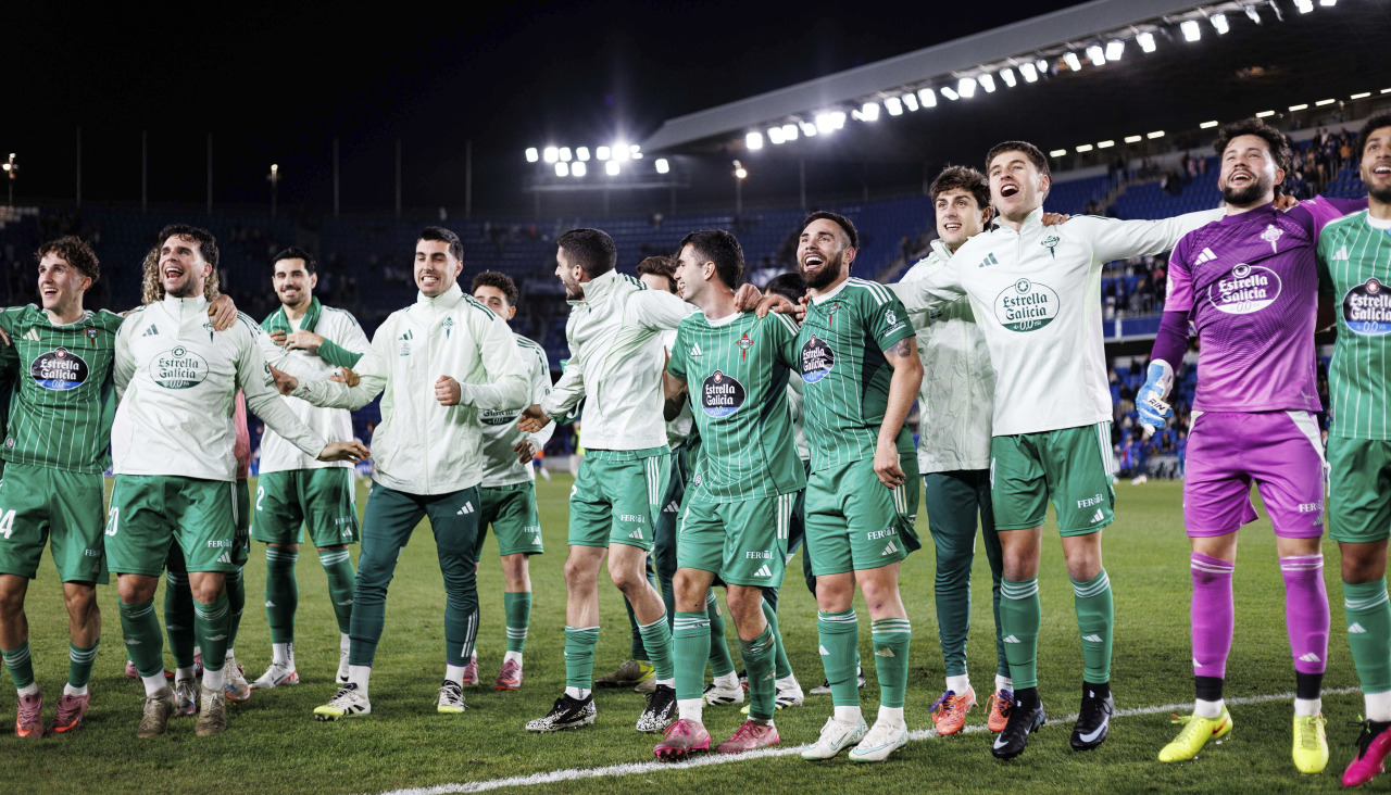 El Racing, durante el partido contra el Tenerife