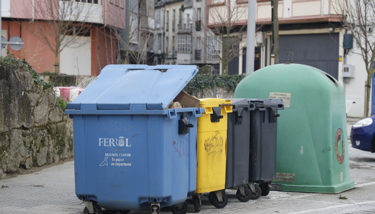 Contenedores papel de Ferrol
