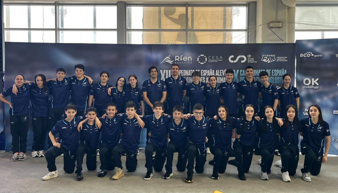 La delegación local, con el resto de la selección gallega en el Campeonato de España