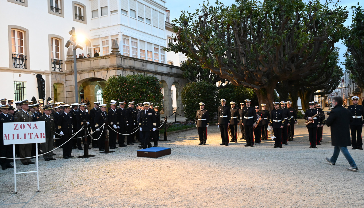 Capitanía arriado de bandera