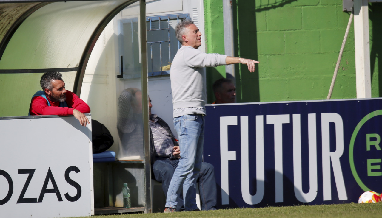 fútbol entre el Somozas y el Atlético Coruña Montañeros