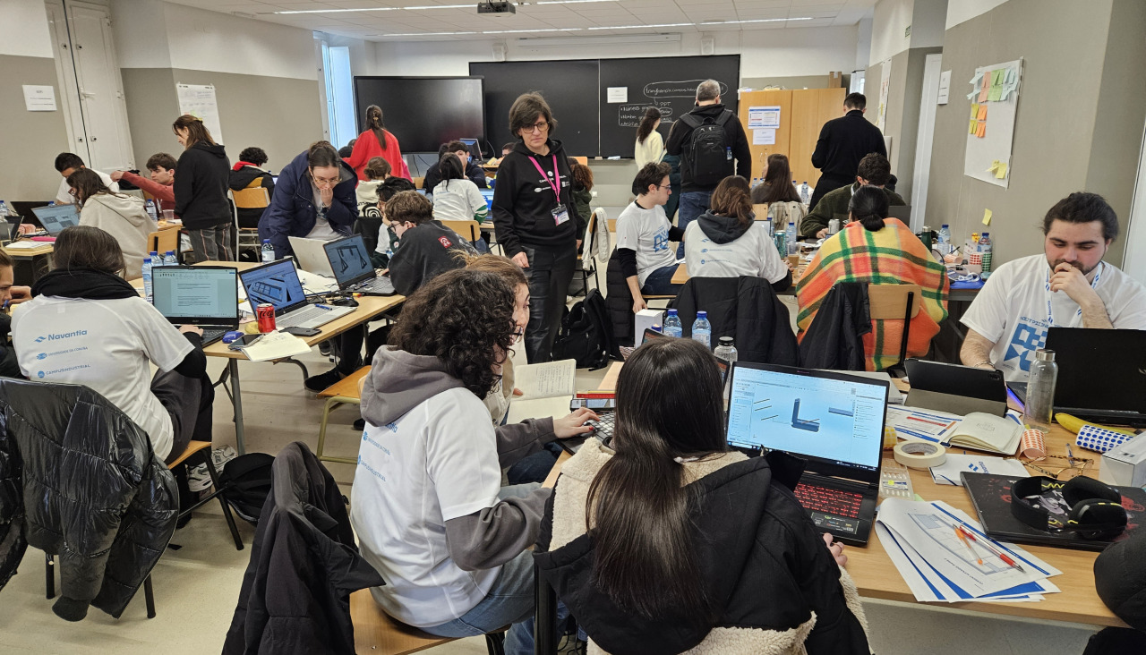 Participantes en la edición del pasado 2025 del Hackathon Navantia Next Pioneers