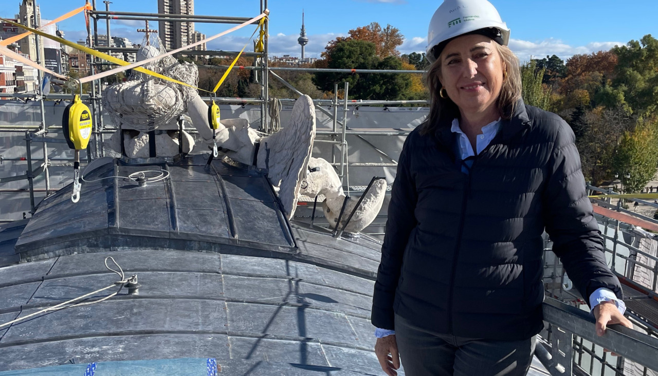 Ana Laborde dirigió el proyecto de conservación y restauración del pórtico de la catedral compostelana de 2010 a 2018
