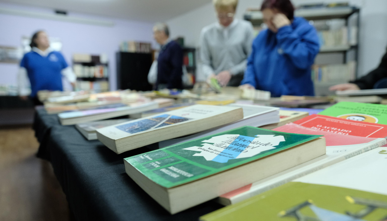 ASCM Narón feria del libro de segunda mano