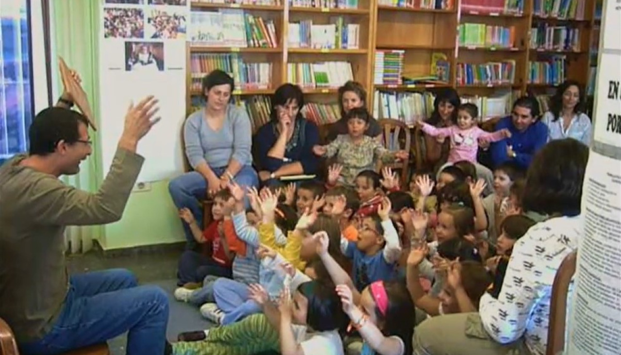 'A rebelión da lectura' combina imágenes de archivo con las grabaciones realizadas expresamente para el documental