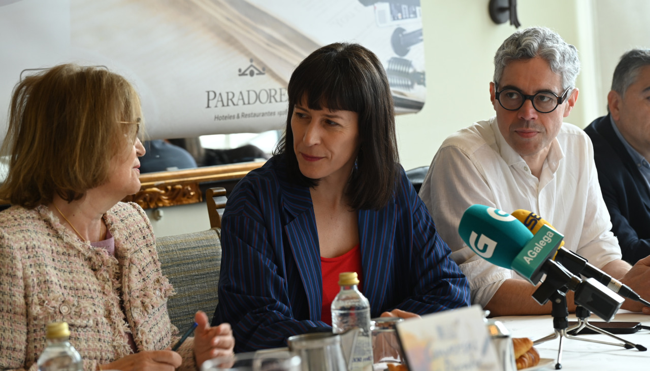 Conversas no parador con ana Pontón BNG
