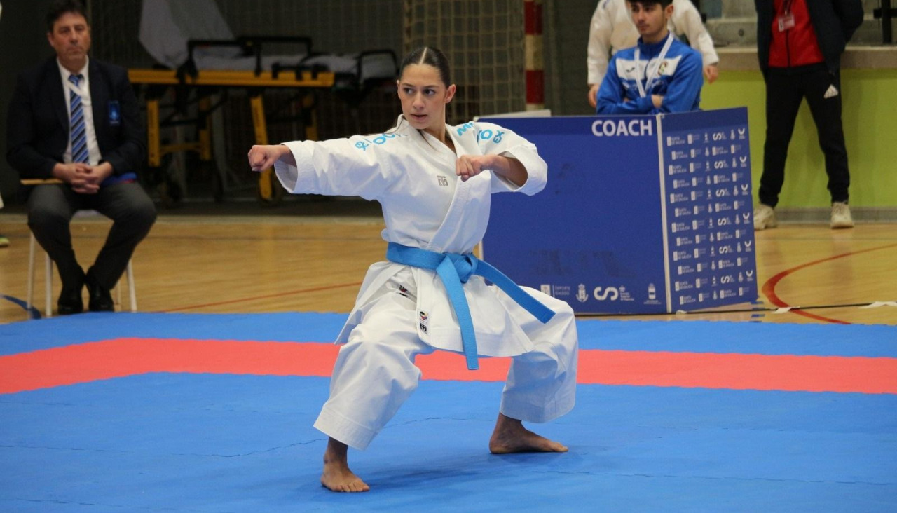 Ventureira formará en kumite júnior