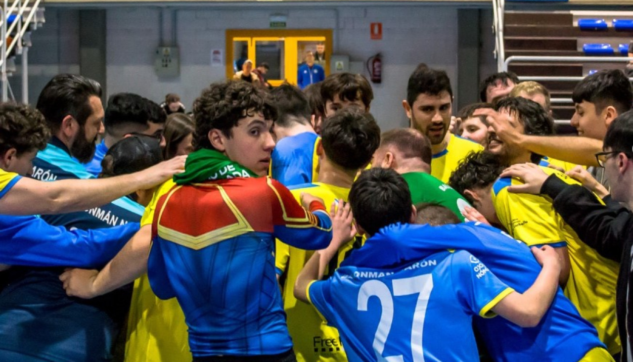 La plantilla naronesa se quedó muy cerca del pase