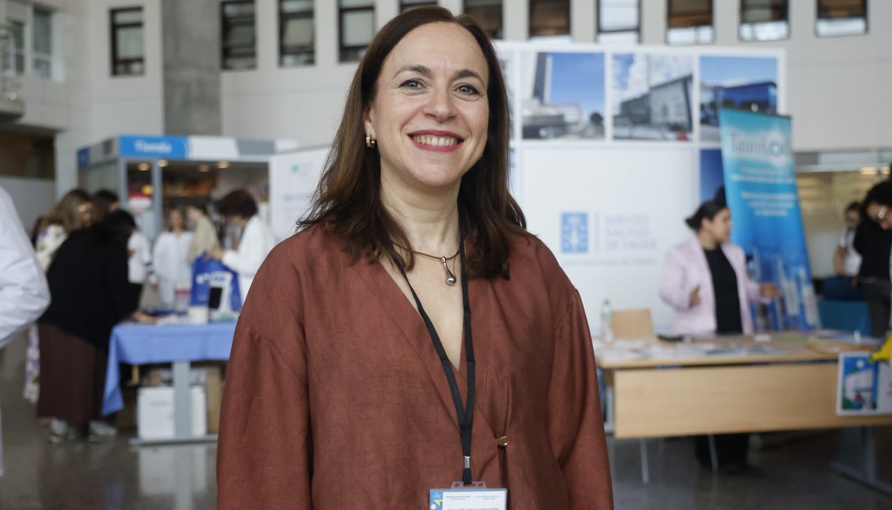 Isabel TurnesII Xornada de Enfermería CHUF
