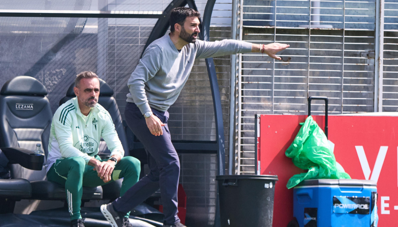 Guillermo Fernández Romo, derecha, y Elías Martí ponen fin a su etapa en el Racing