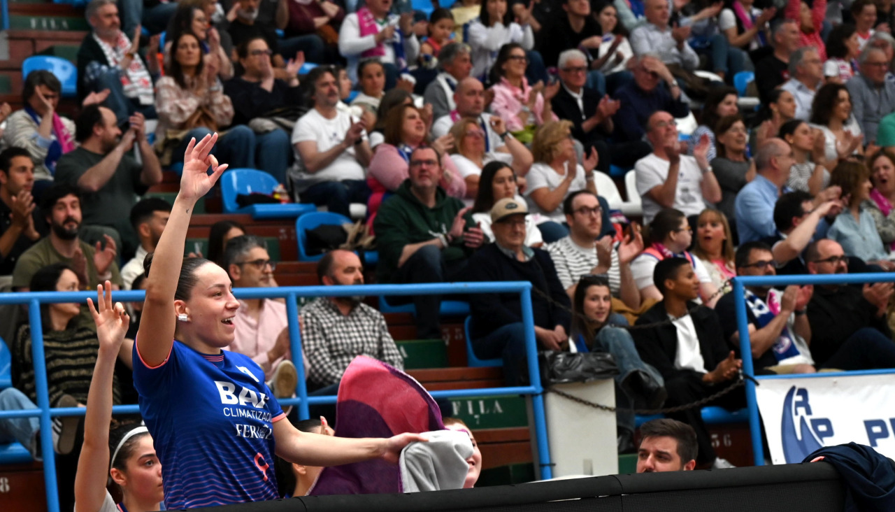 Karolina Šotolová encabezará el proyecto del Baxi Ferrol en una nueva temporada en la que espera volver a jugar competiciones europeas