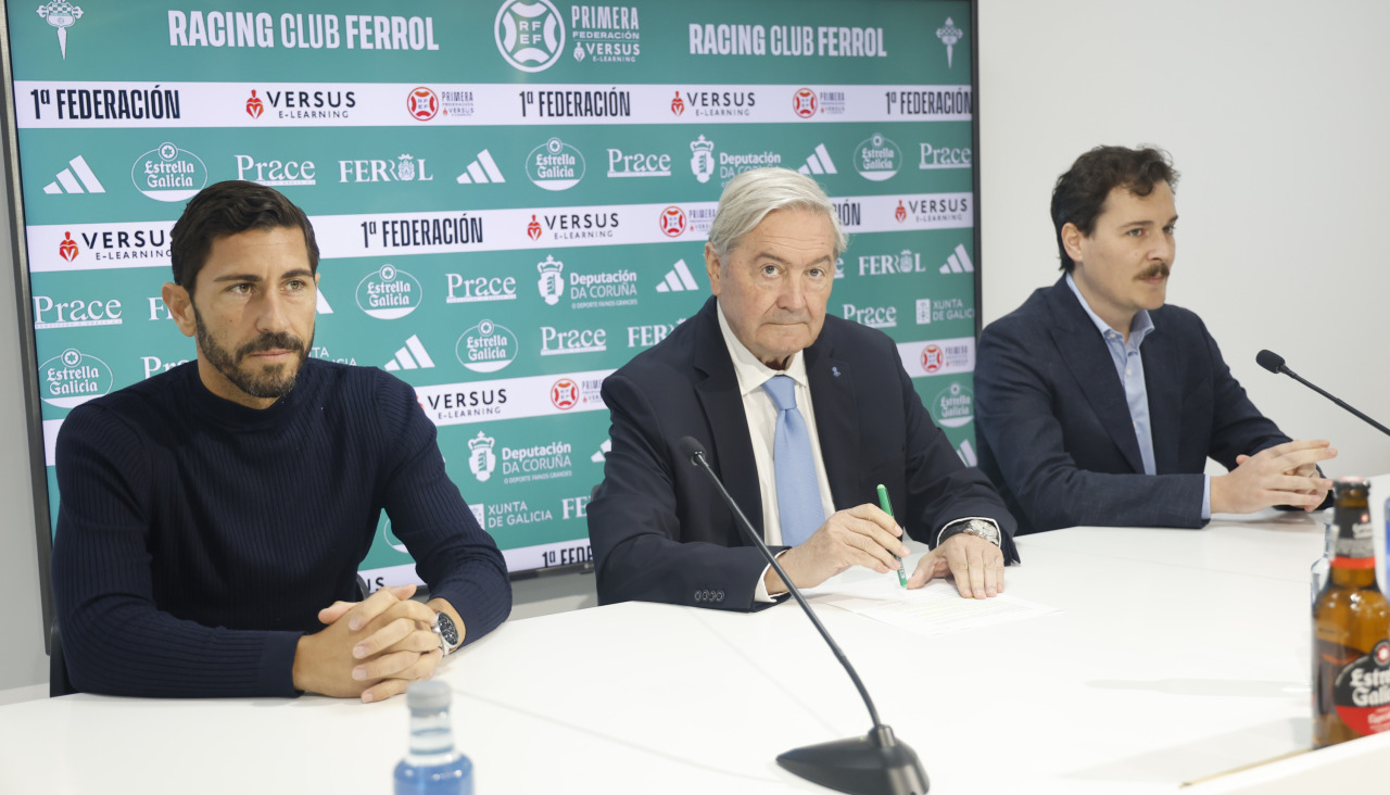 Presentación Javi Vázquez entrenador Racing Ferrol
