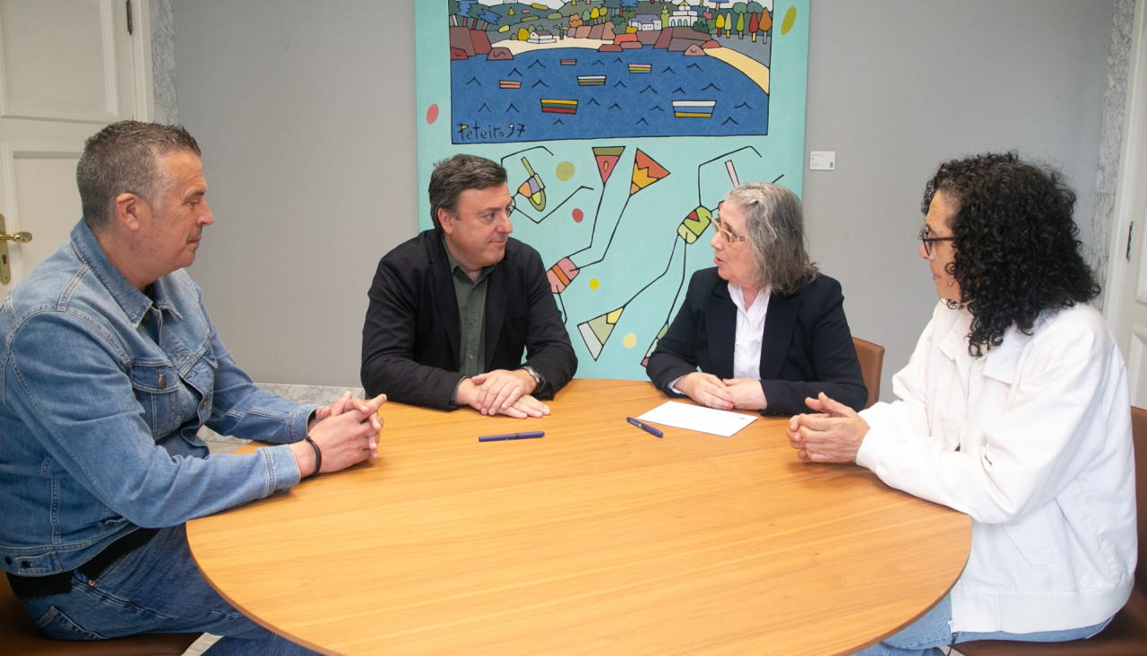 Reunión de Diputación, Apader y Concello