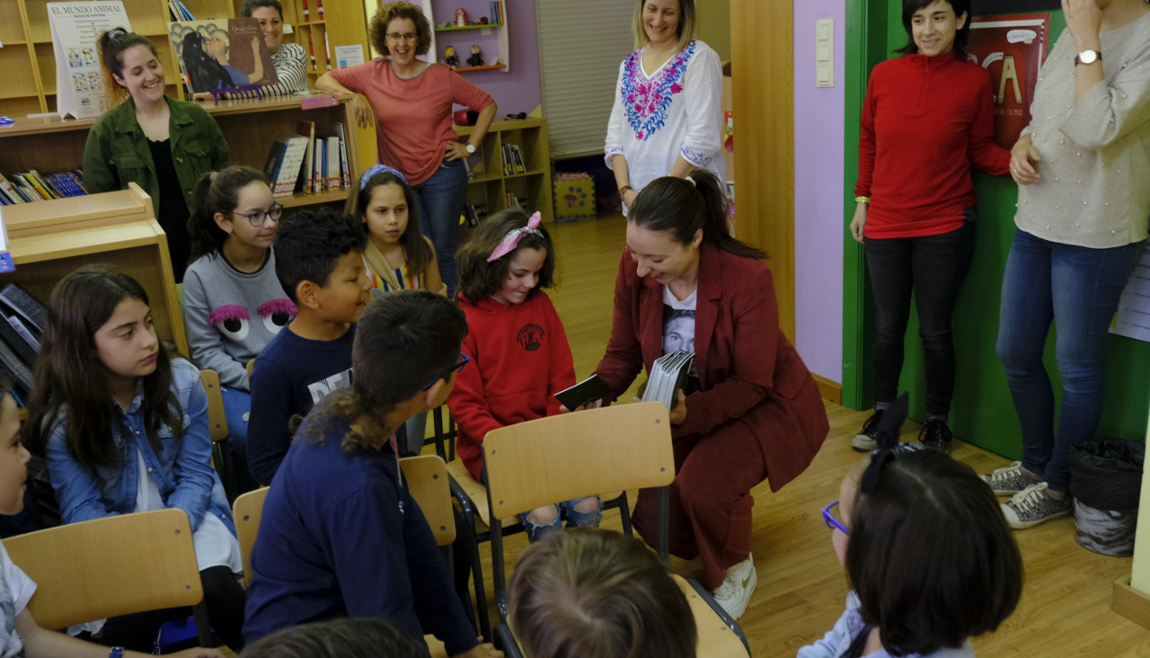 CEIP Os Casais de Fene, visita de la directora xeral de Xuventude, Cristina Pichel