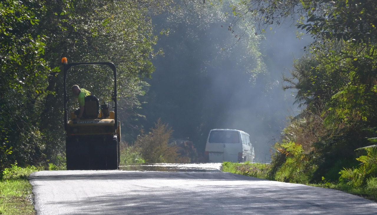Papoi visita alcalde y Tomé obras de asfaltado