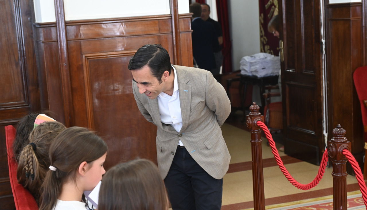 Pleno concello de Ferrol Unicef