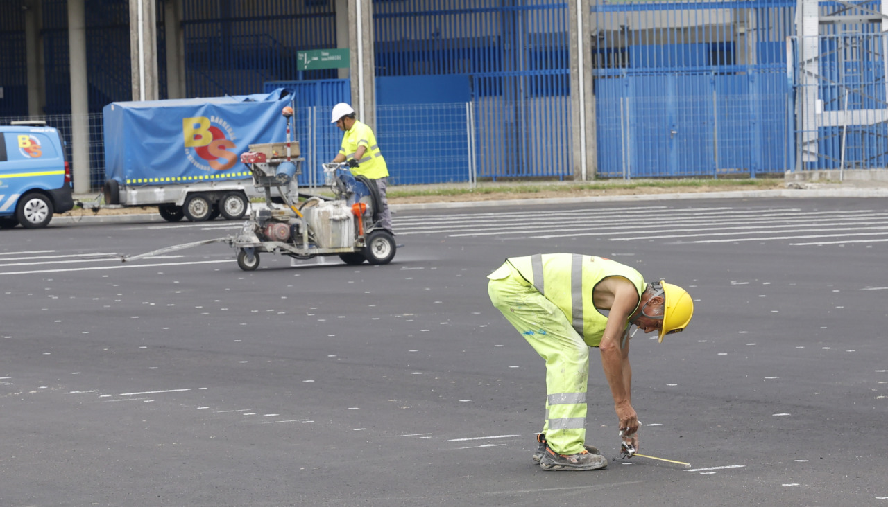 nuevo aparcamiento A Malata