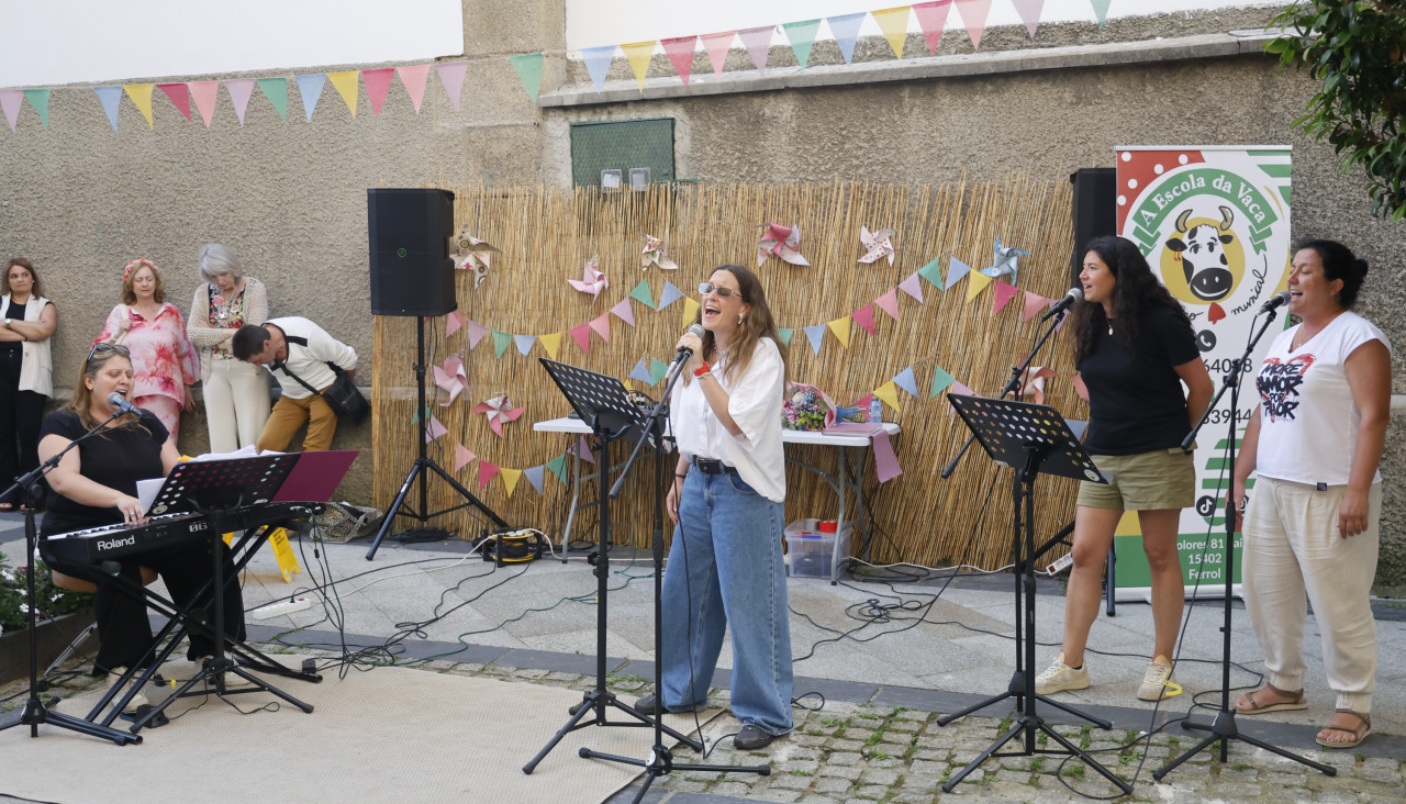 Escola da Vaca comeza o concerto de fin de curso de canto con Bea Rivas
