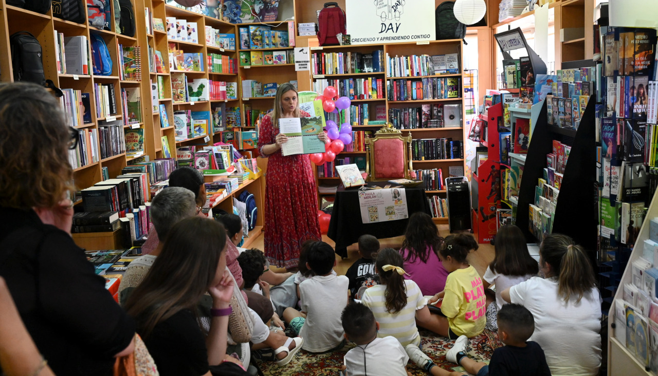 Librería Day presentación libro  Paula Merlán