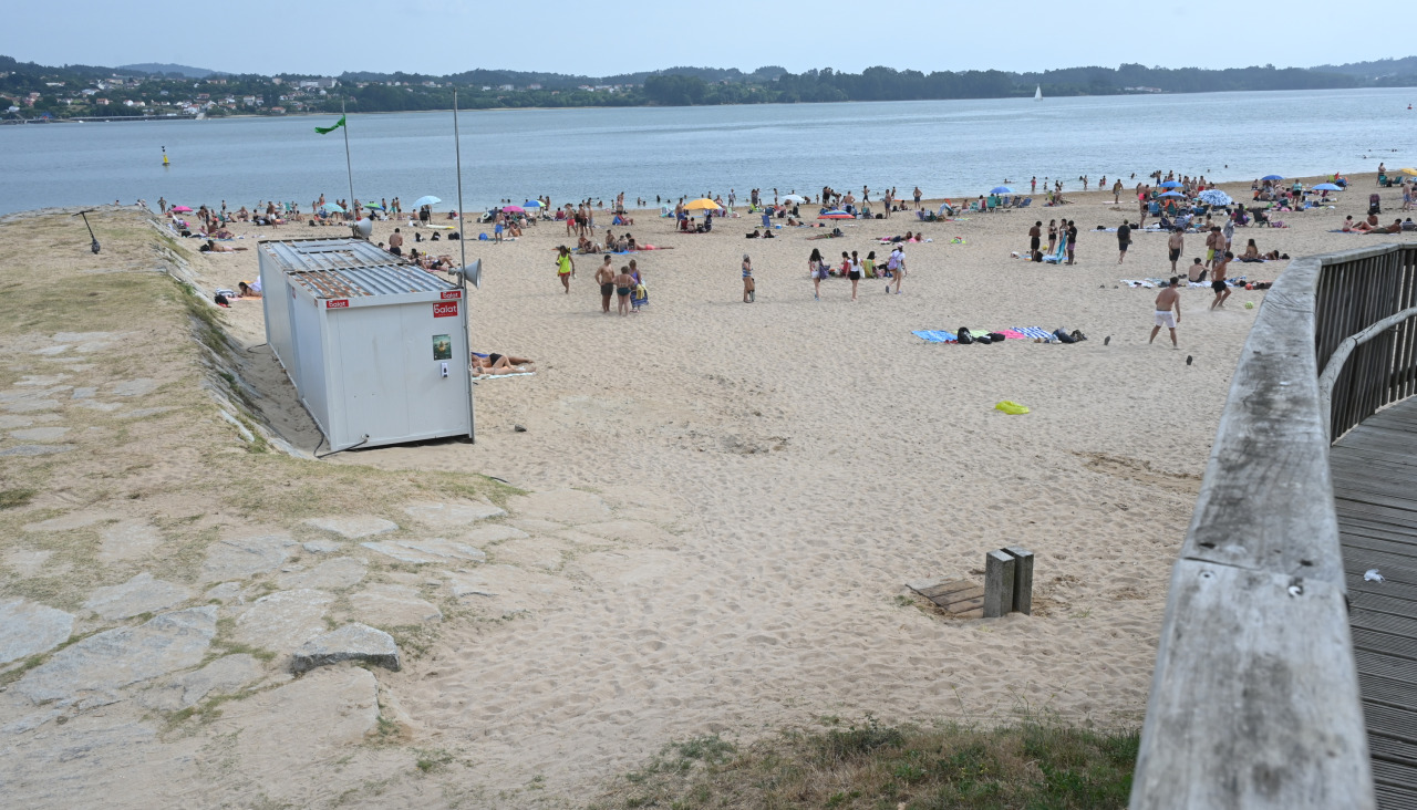 Praia de Caranza acceso