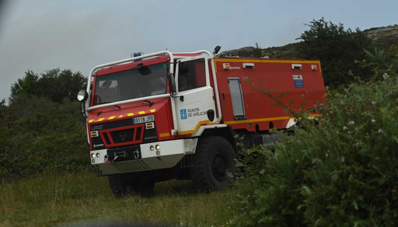 Incendio en As Fragas en A Capela