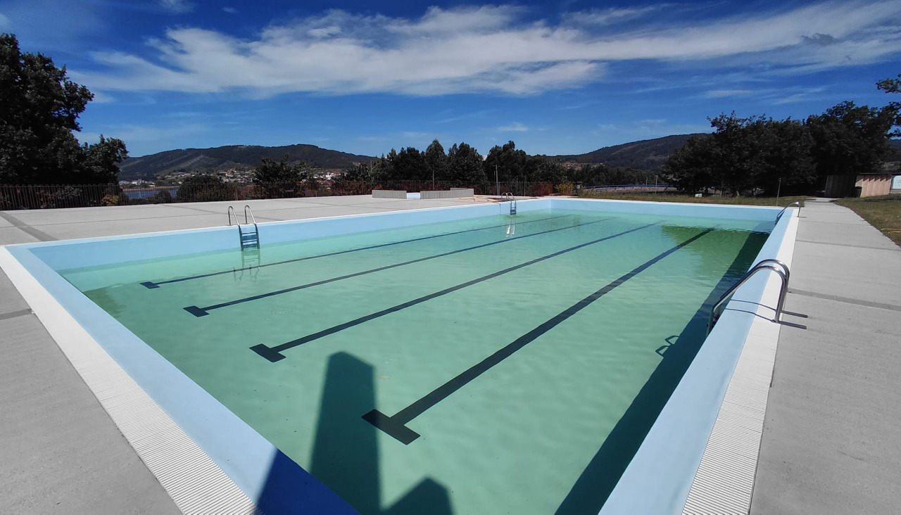 Piscina do Couto cedida