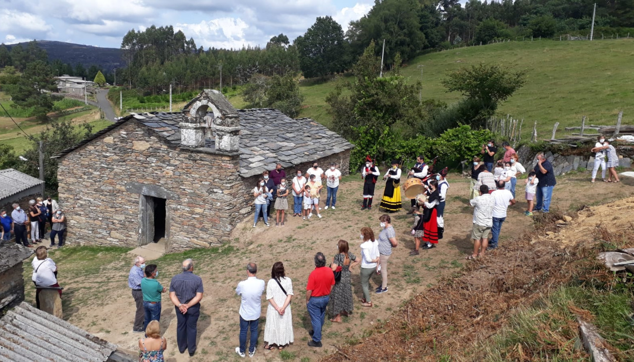 Acto de inauguración de la ermita de San Bartolomeu tras las obras de rehabilitación