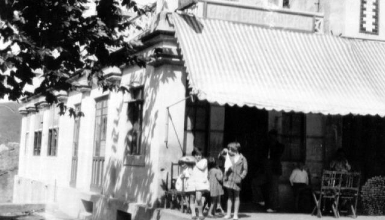 Cantina en la década de 1950
