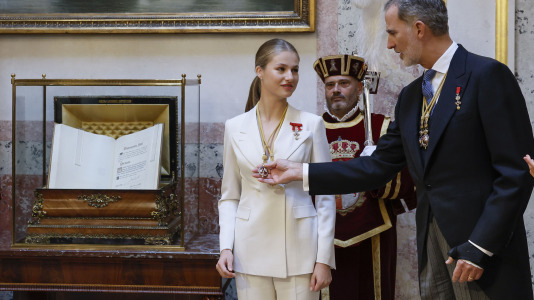 La princesa Leonor jura la Constitución por su 18 cumpleaños (60)
