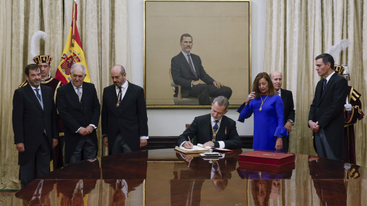 La princesa Leonor jura la Constitución por su 18 cumpleaños (10)