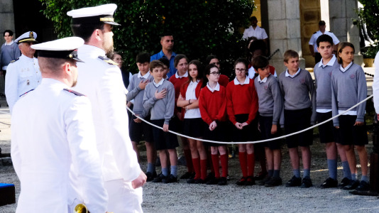 Izado de bandera en Capitania (Daniel Alexandre) (11)