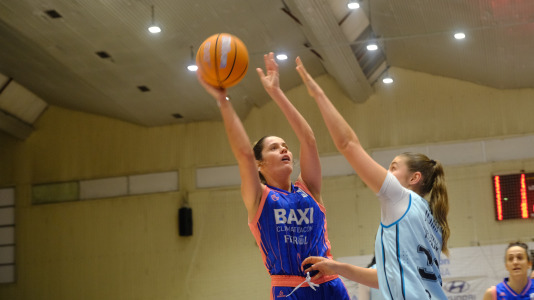 Pabellón A Malata baloncesto Baxi contra IDK Euskotren